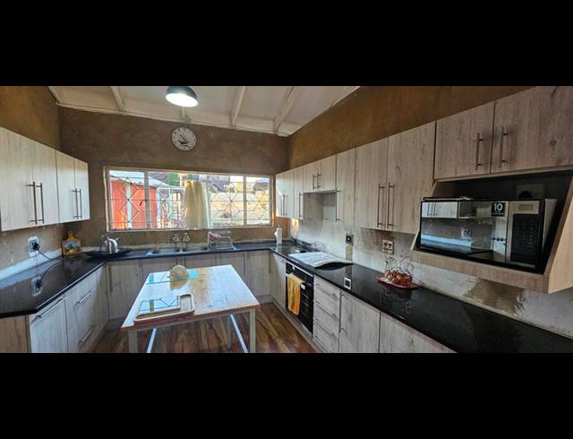 3 BEDROOM HOUSE FOR SALE IN VAAL MARINA